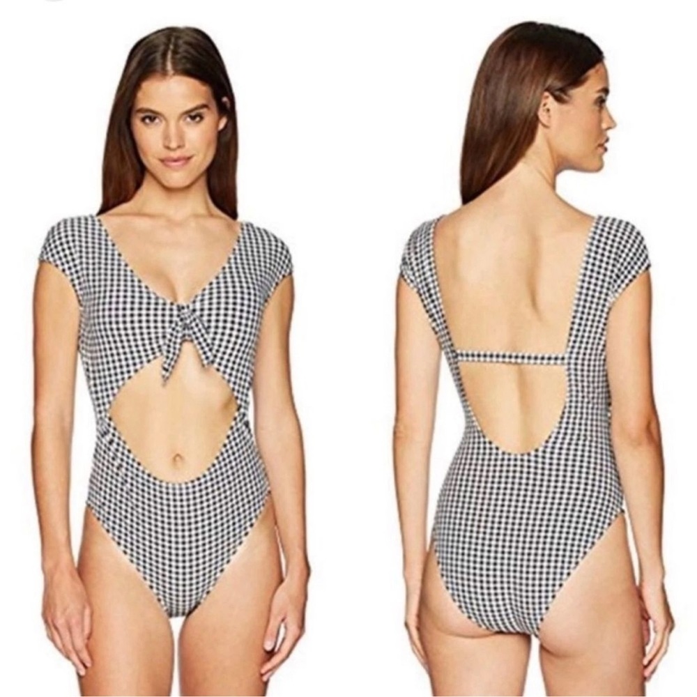 Jessica Simpson Retro Bow Cap Sleeve One-piece swimsuit